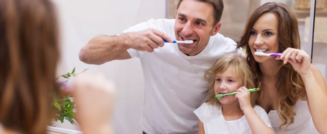 Sağlıklı Dişler İçin Günlük Bakım Rutini