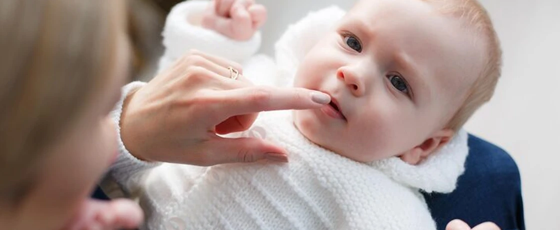 Bebeklerde Diş Çıkarma Döneminde Neler Yapılmalı?